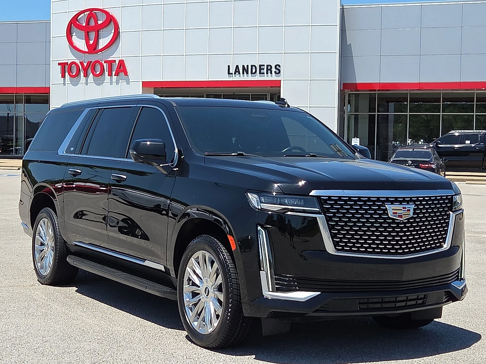 2023 Cadillac Escalade ESV 4WD Premium Luxury's photo
