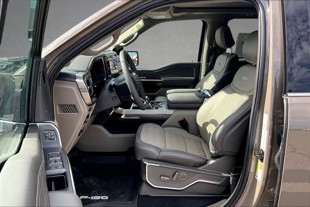 New 2026 Marsh Gray Ford Platinum image 8