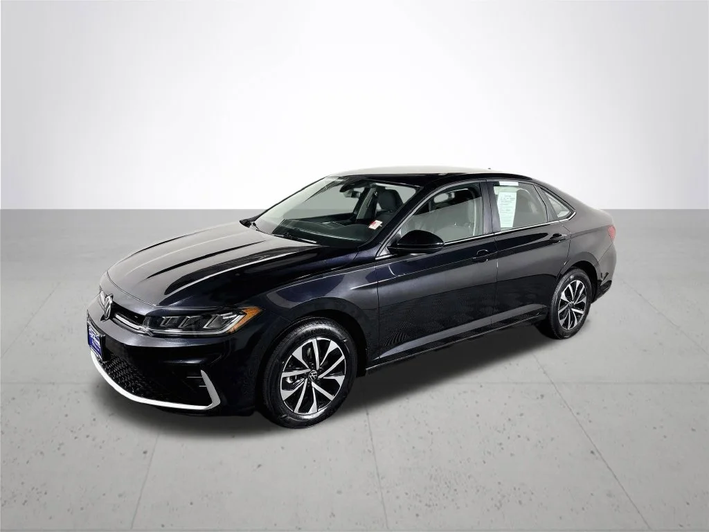 Used 2025 Gray Volkswagen 1.5T S image 2