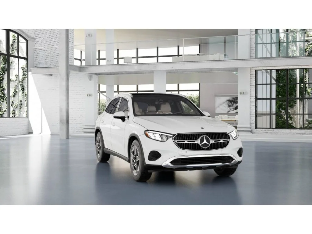New 2027 White Mercedes-Benz GLC 300 image 9