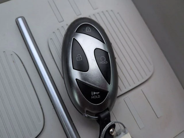 Certified Used 2025 White Hyundai Limited image 30