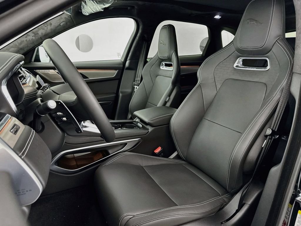 New 2026 Santorini Black Jaguar P400 R-Dynamic S image 21
