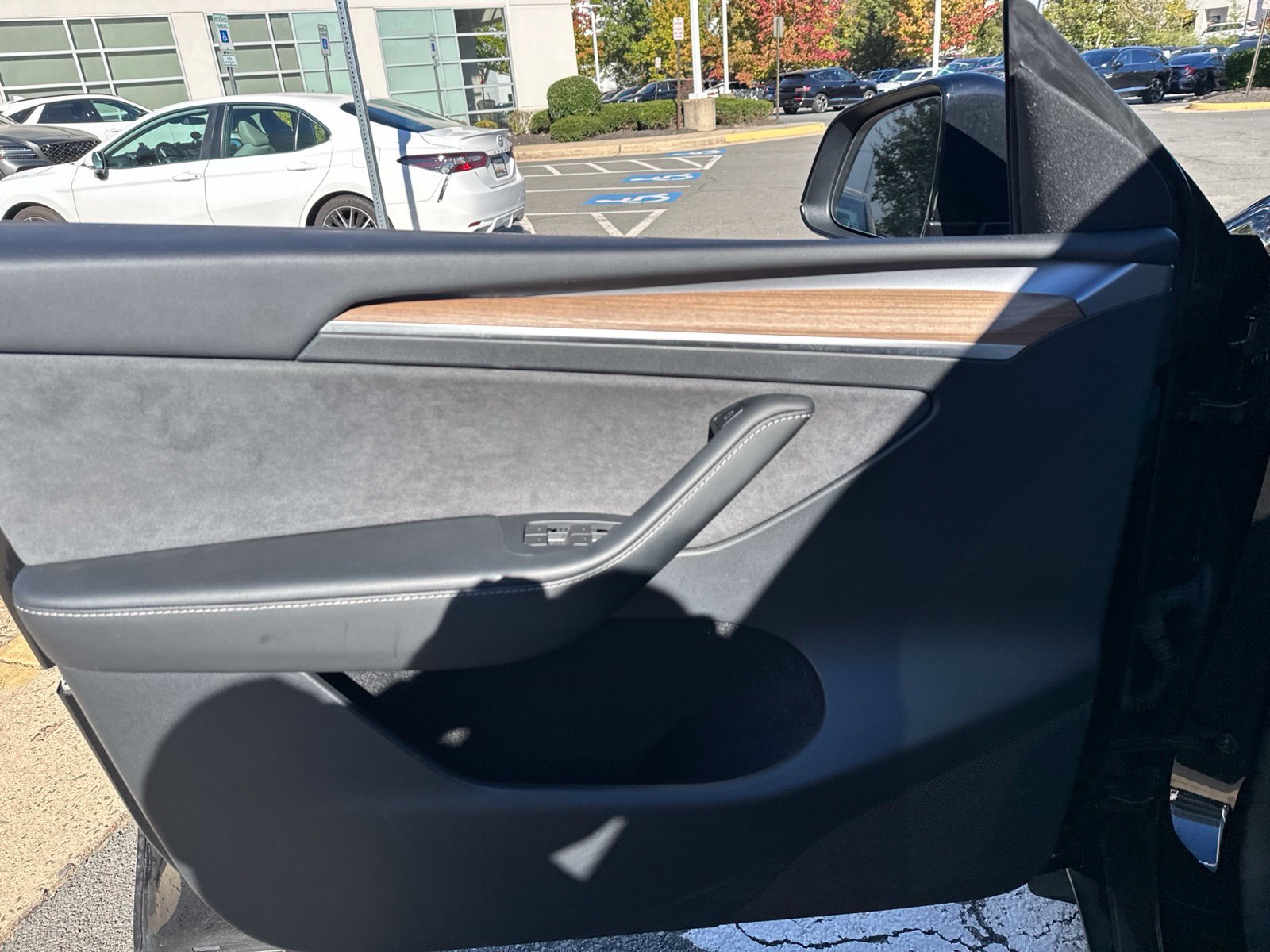Used 2023 Black Tesla Long Range image 22