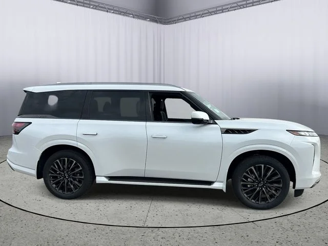 New 2026 RADIANT WHITE INFINITI Autograph 4WD image 6