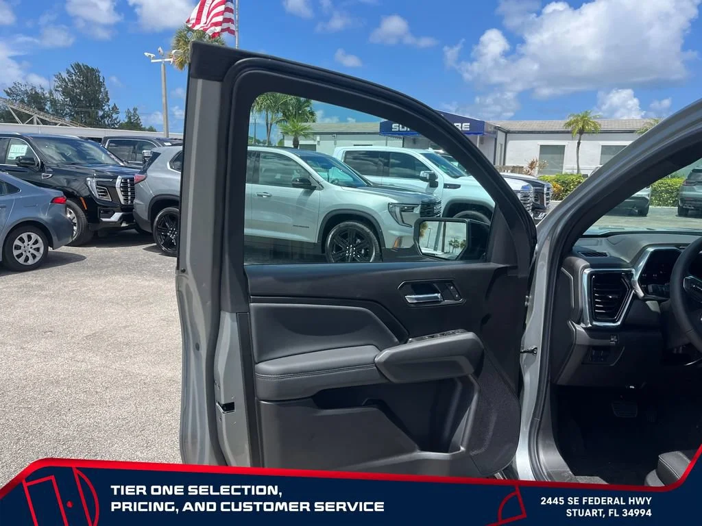New 2026 Sterling Metallic GMC Elevation image 11