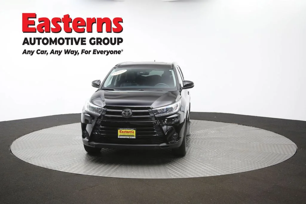 Used 2018 Black Toyota SE image 54