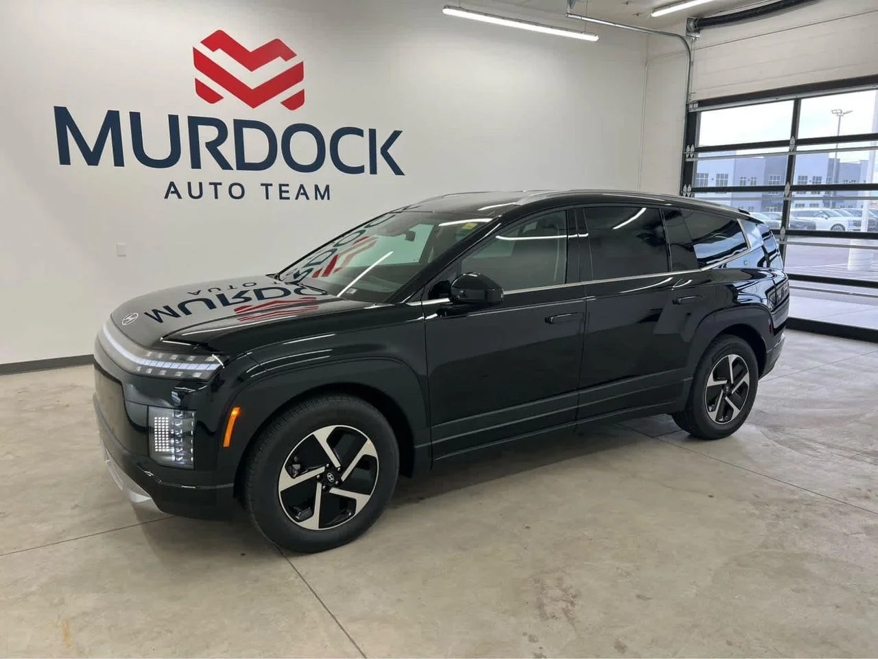 2026 Hyundai Ioniq 9 SE AWD's photo