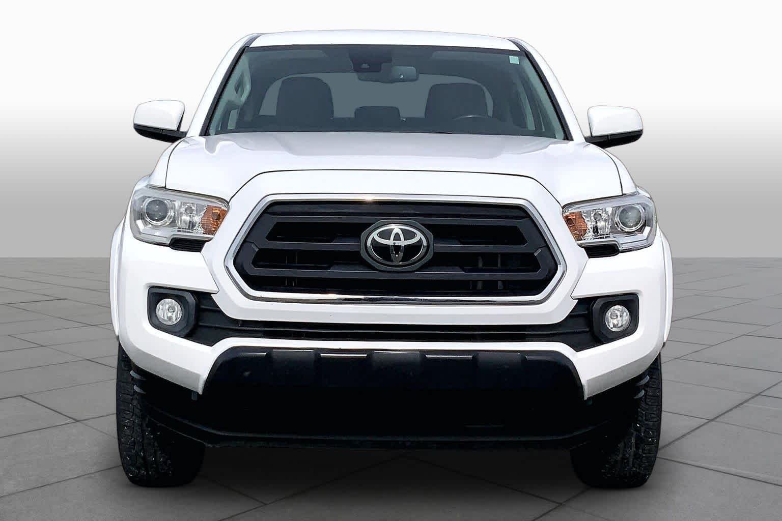 Used 2021 Super White Toyota SR5 image 4