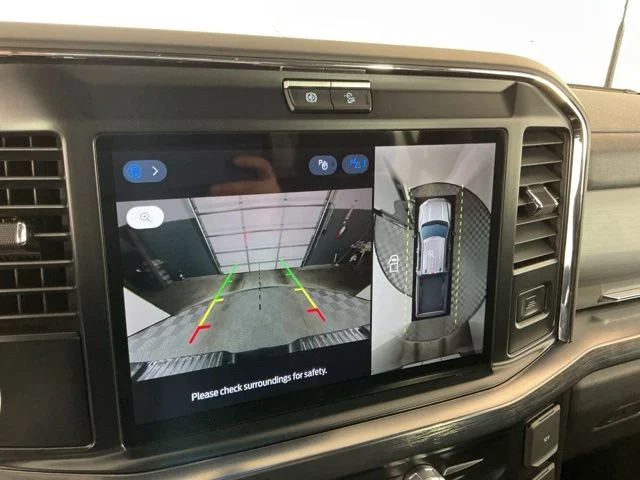 Certified Used 2025  Ford Lariat image 23