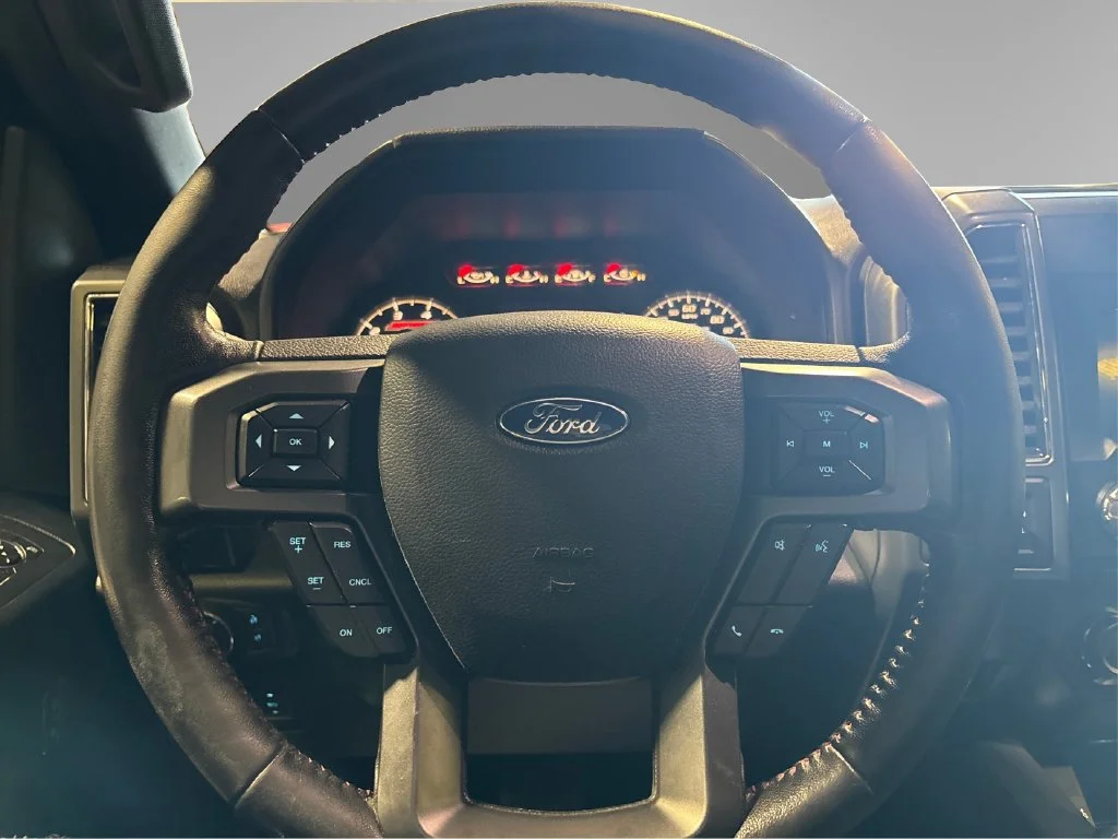 Certified Used 2018 Magma Red Ford XLT image 31