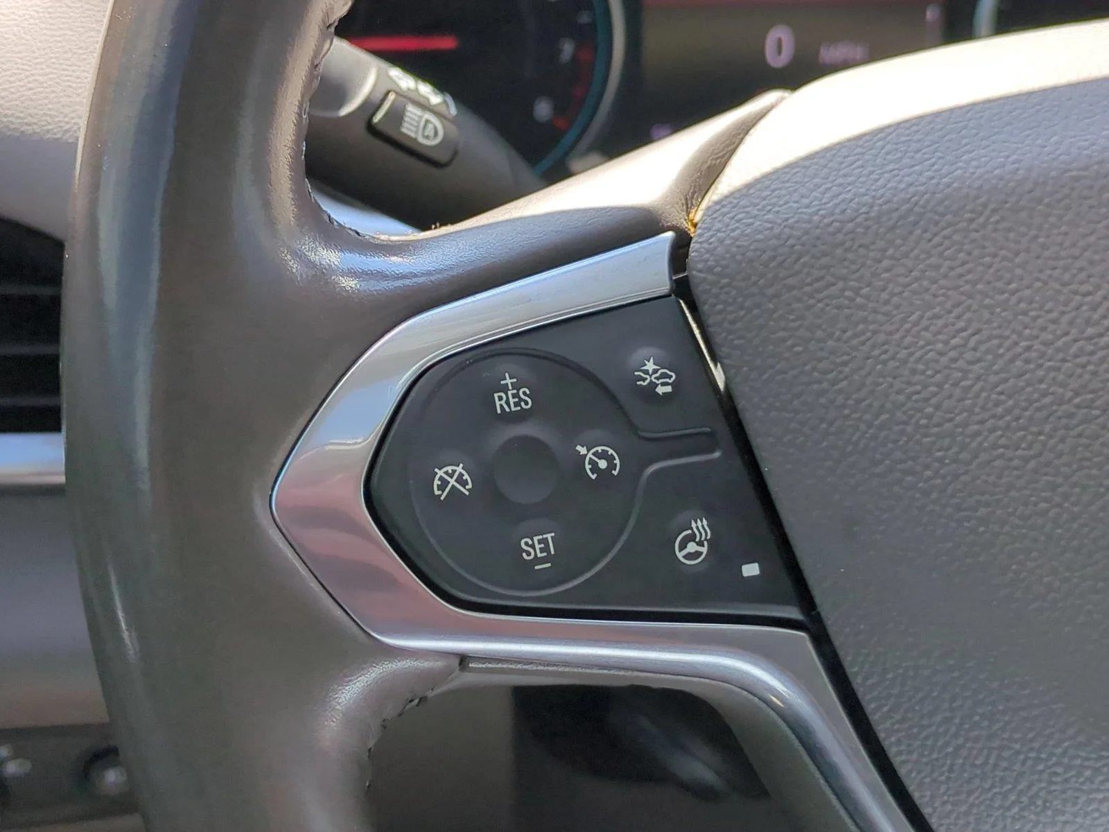 Used 2021 Summit White Chevrolet Premier image 19