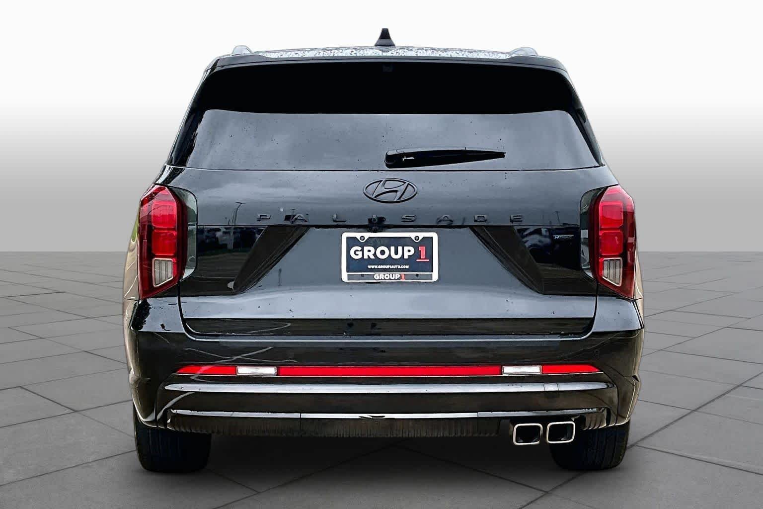 Used 2024 Abyss Black Pearl Hyundai Calligraphy Night Edition image 4