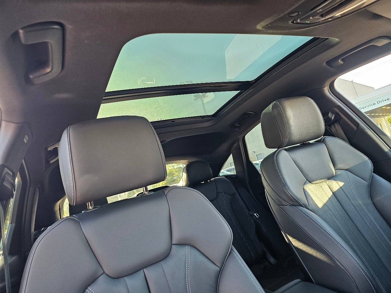 Used 2023 Daytona Gray Pearl Effect Audi 45 S Line Premium image 3
