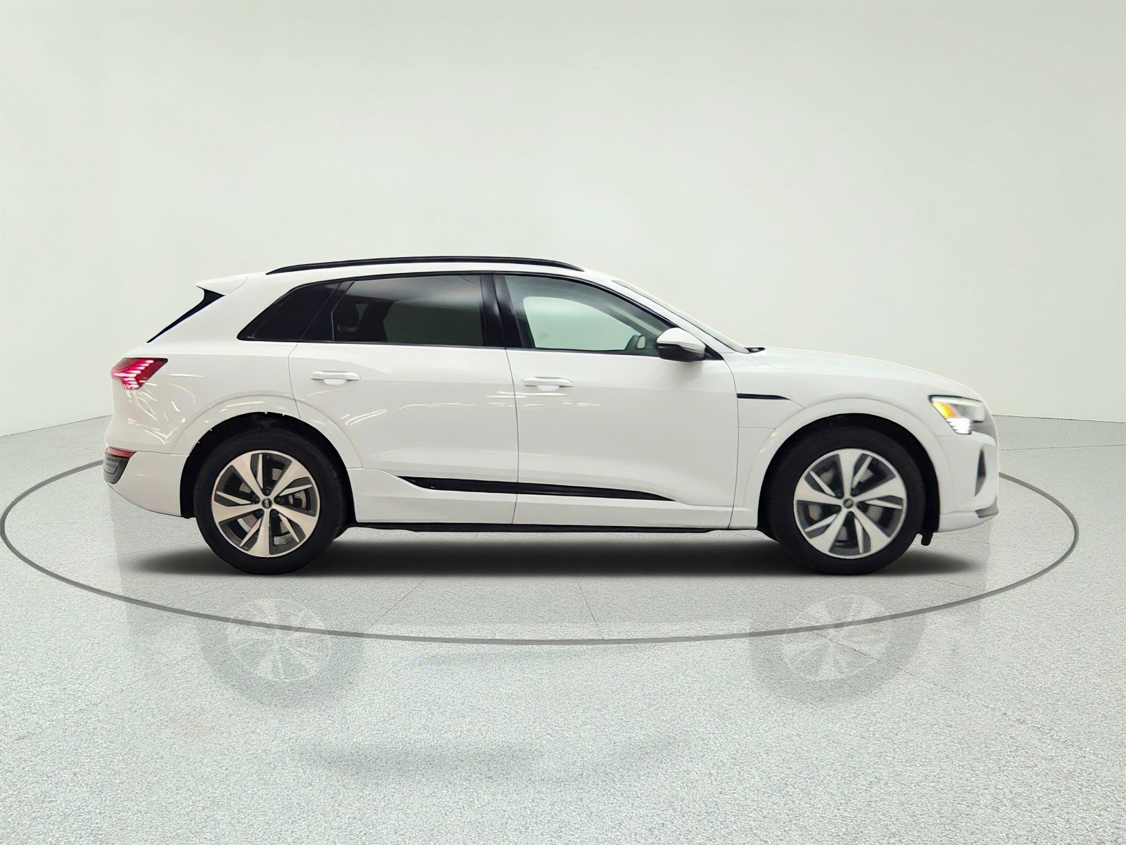 Used 2024 Glacier White Metallic Audi Premium image 4