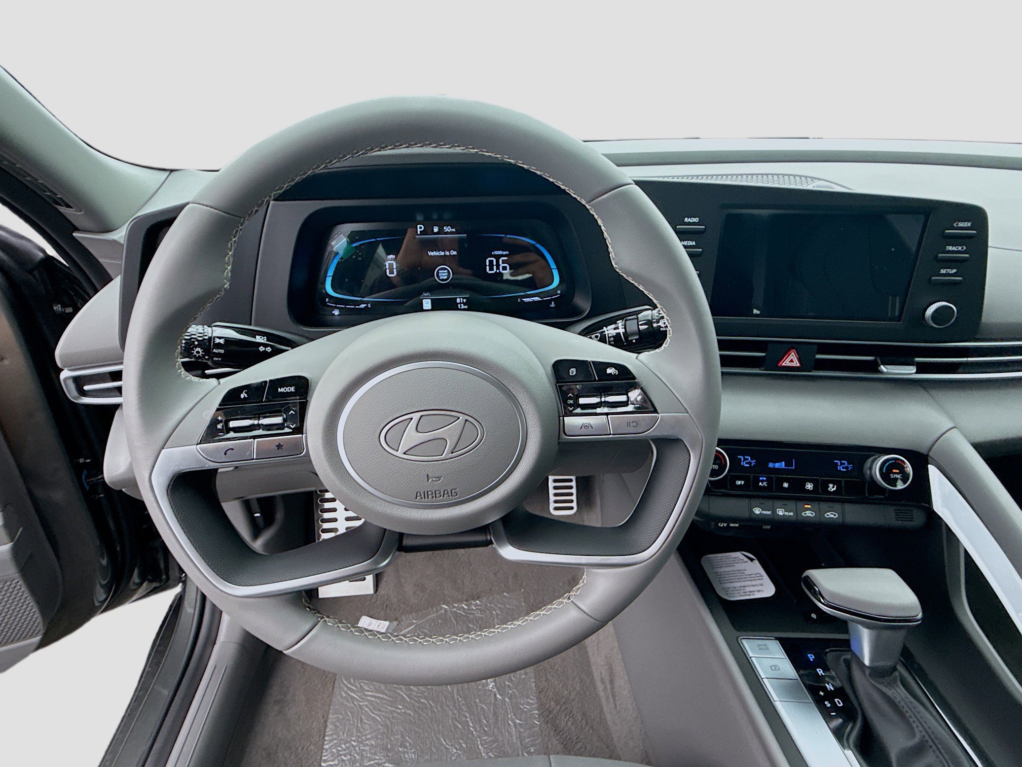 New 2026 Amazon Gray Hyundai SEL Sport image 32