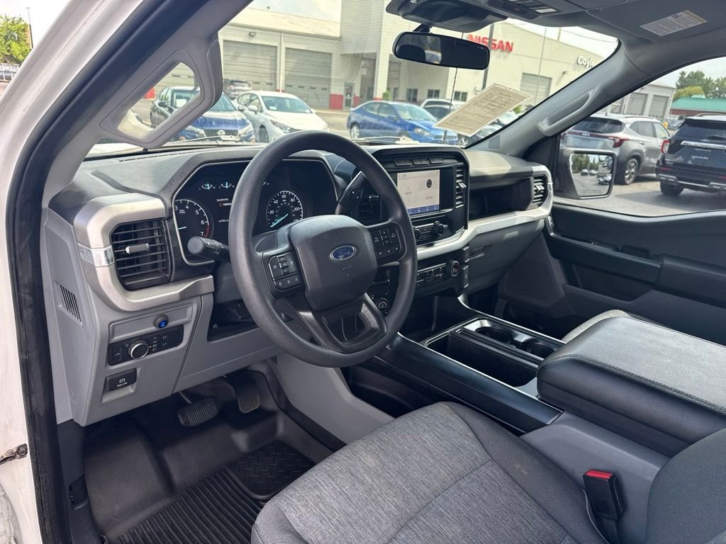 Used 2022 White Ford XL image 11