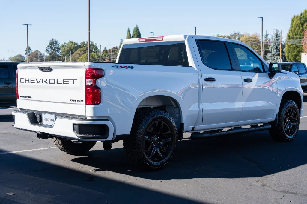 2026 Chevrolet Silverado 1500 Custom - Photo 6