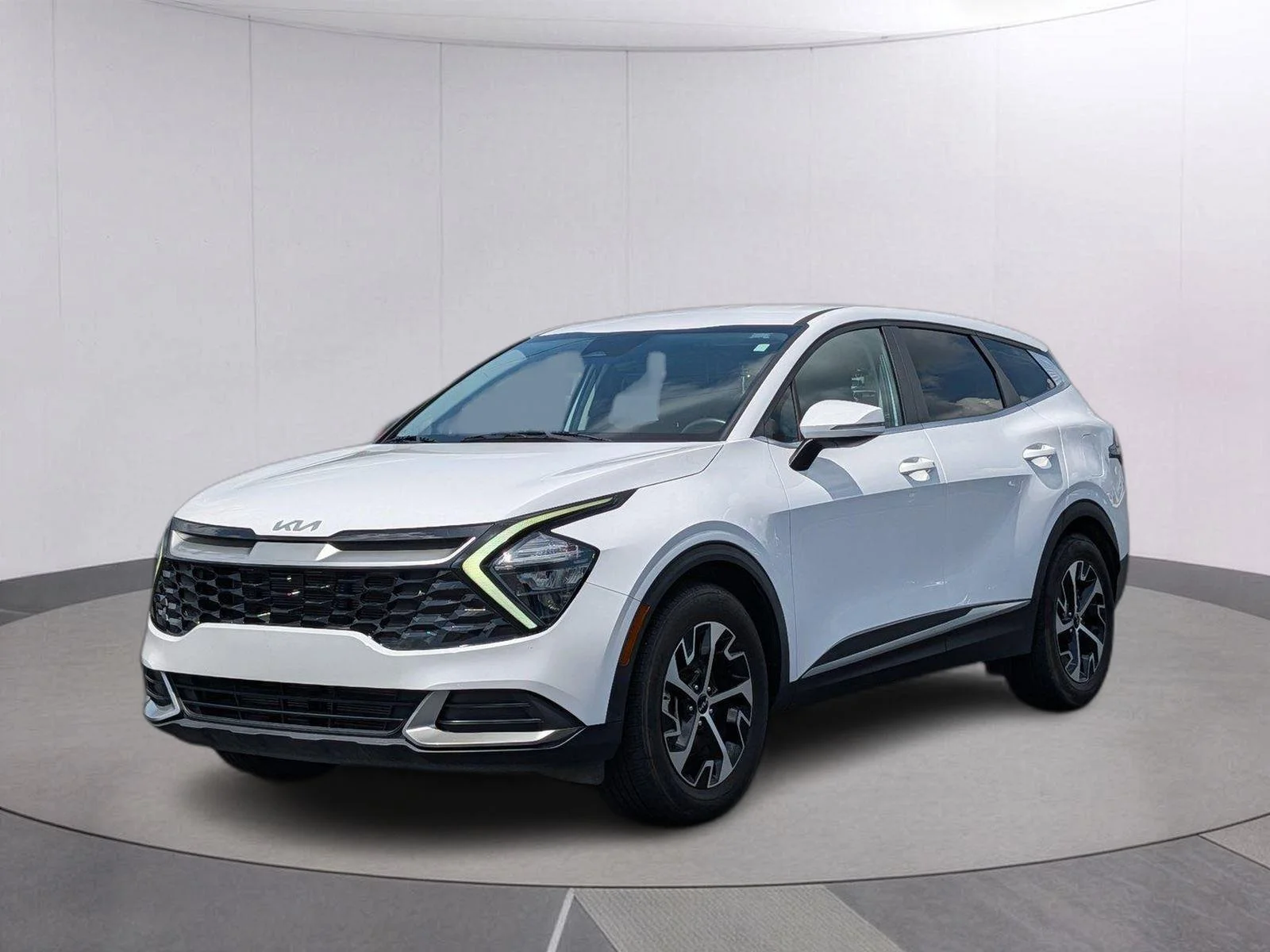 Used 2023 Glacial White Pearl Kia EX image 1