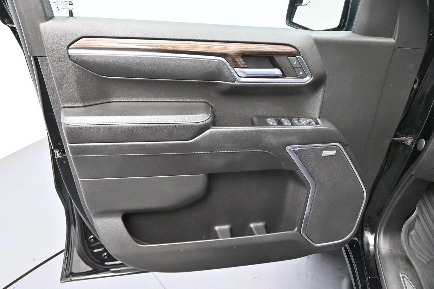 Used 2022 Black Chevrolet LT Trail Boss image 9