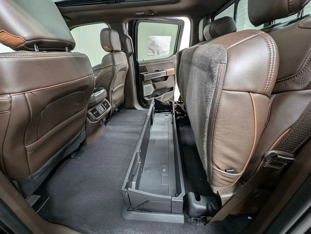New 2026 Agate Black Metallic Ford King Ranch® image 19