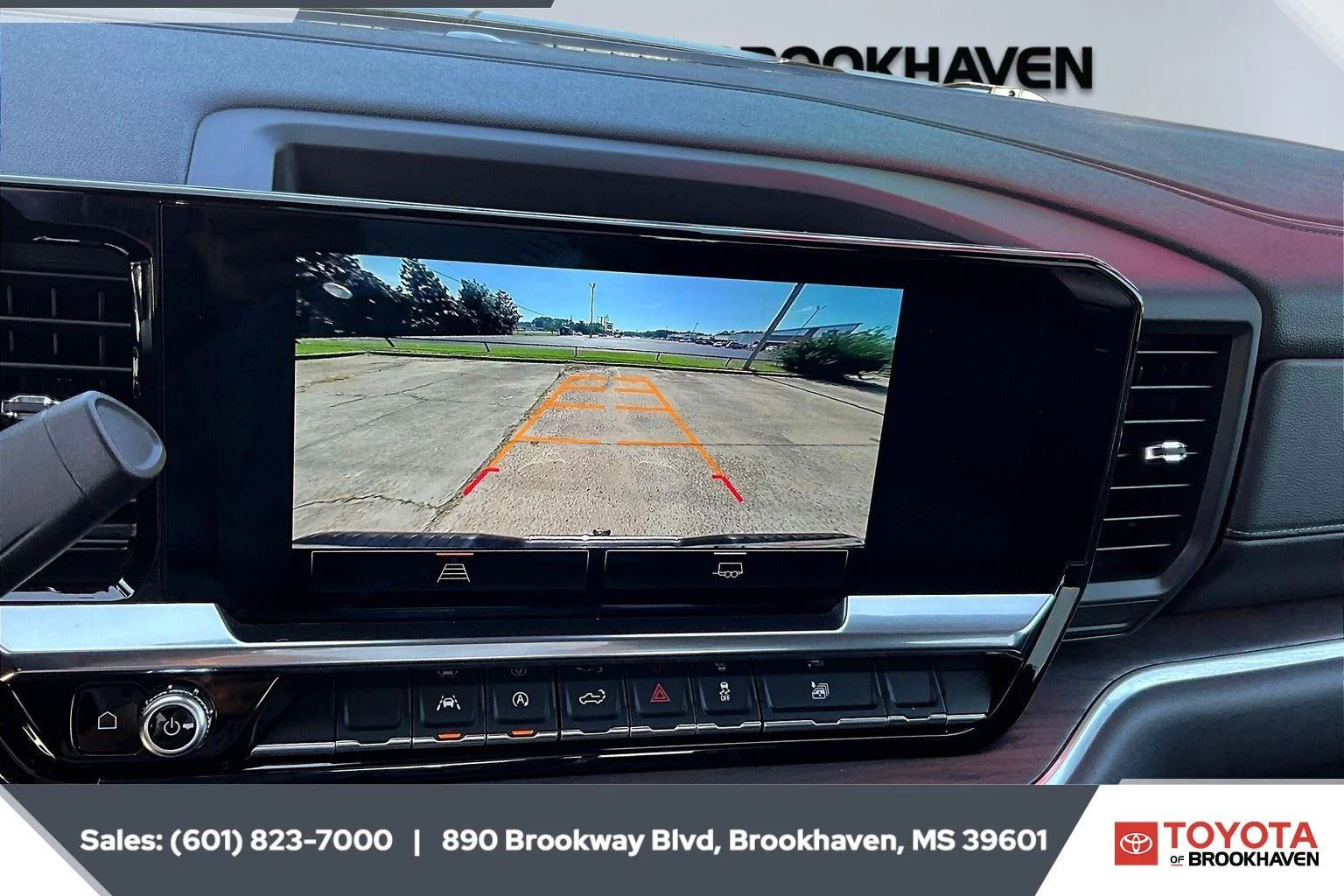 Used 2024 Titanium Rush Metallic GMC SLT image 15