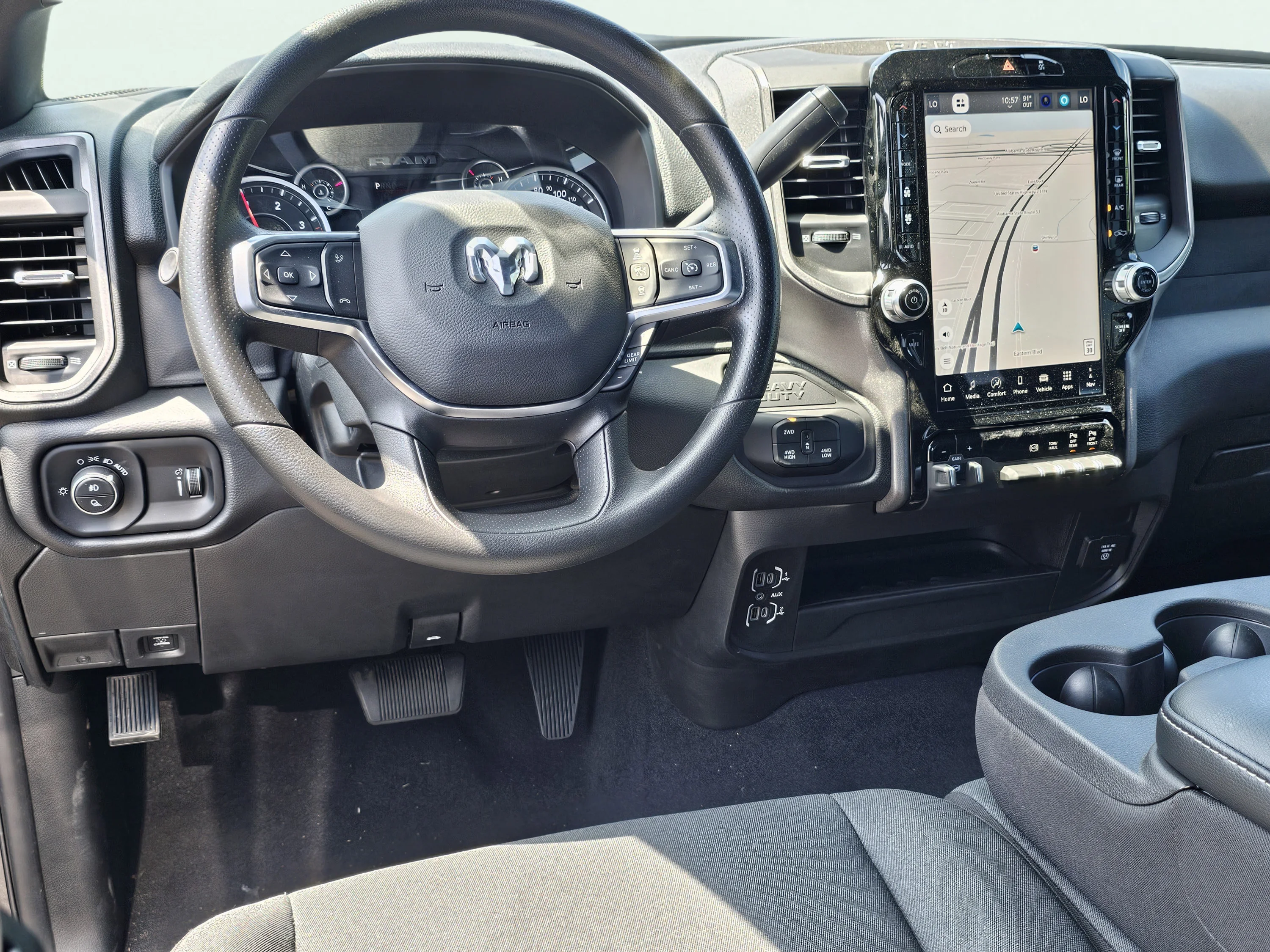 2025 RAM 2500 Tradesman - Photo 34