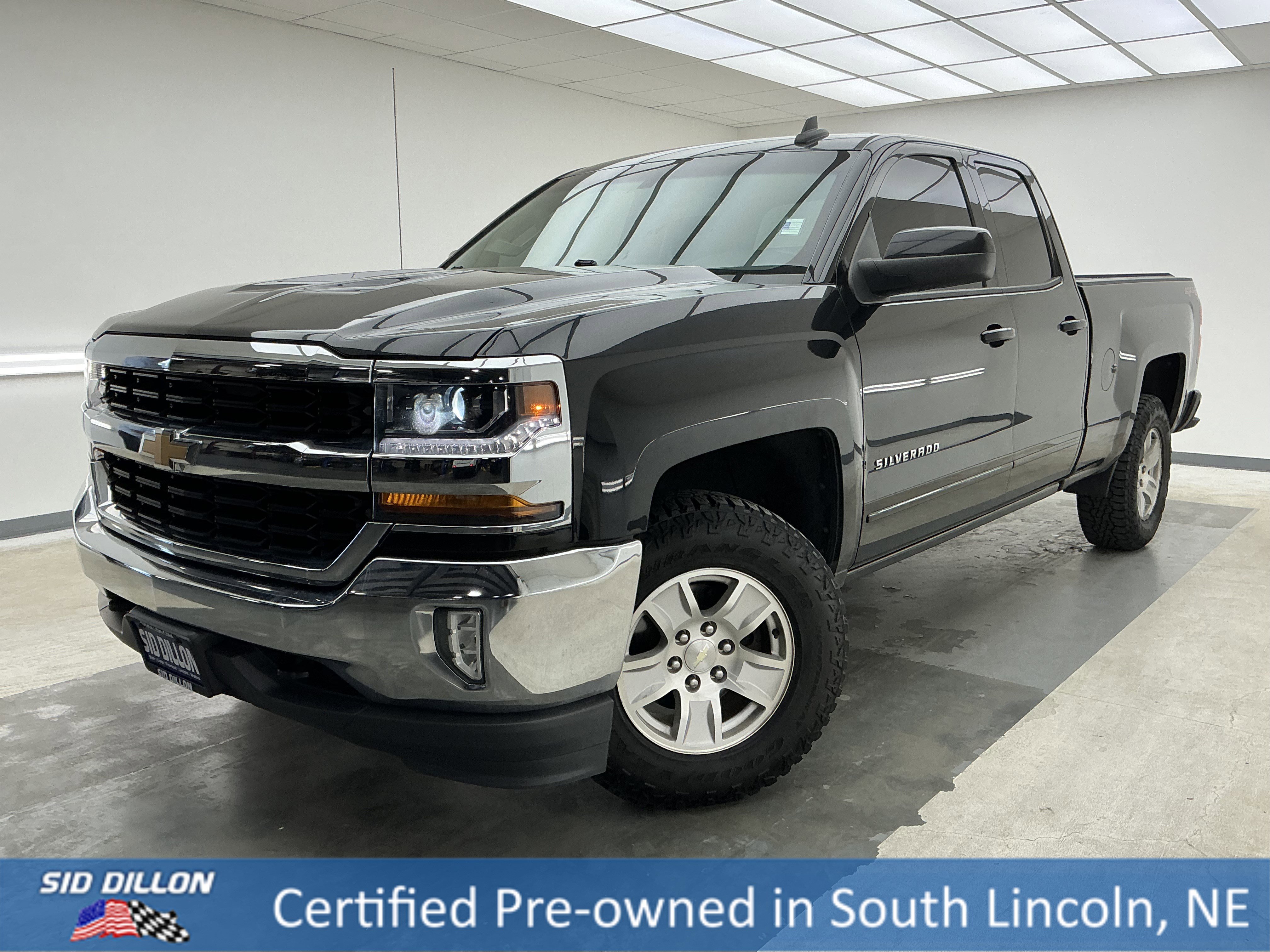 2017 Chevrolet Silverado 1500 LT 4X4 Double Cab Std Box's photo