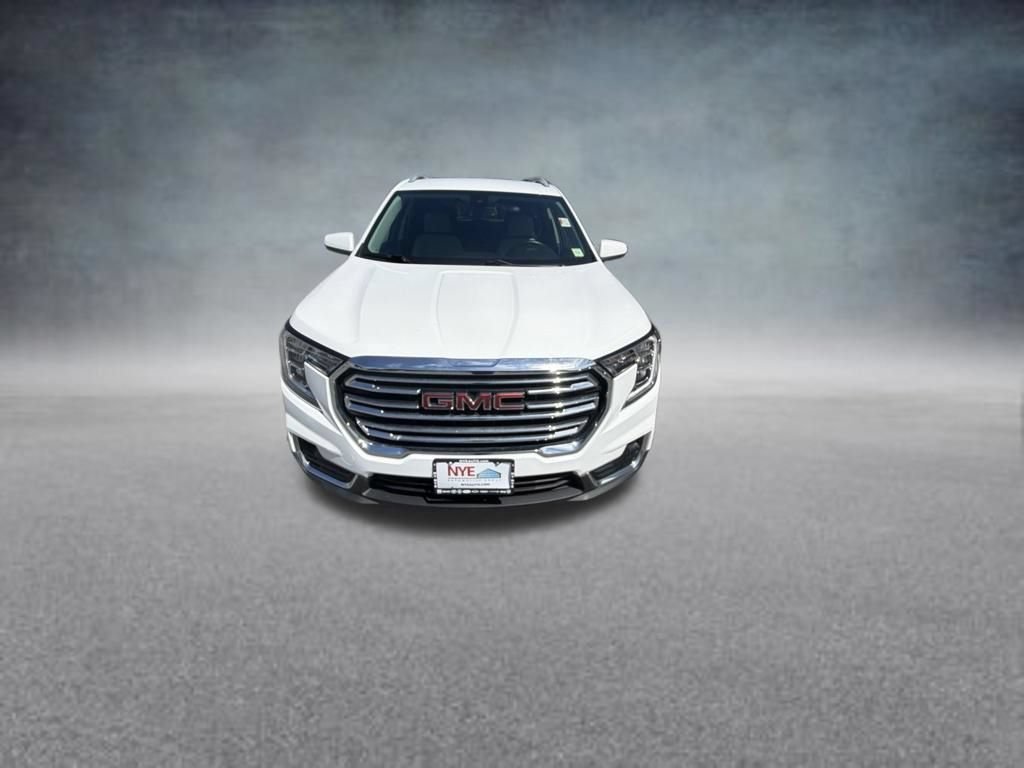 Used 2024 Summit White GMC SLT image 15