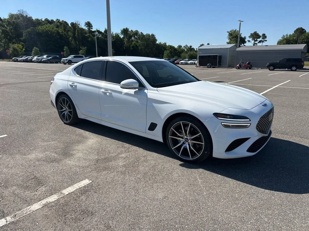 2023 Genesis G70 2.0T Standard's photo
