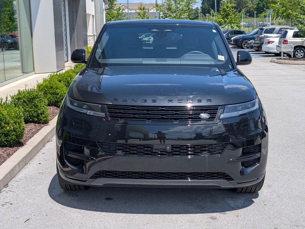 New 2026 Santorini Black Land Rover SE image 10