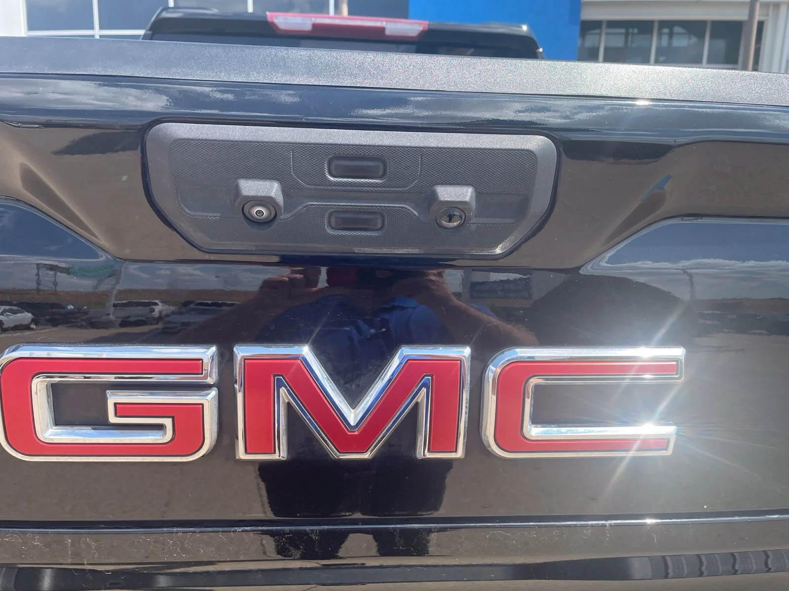 Used 2023 ONYX BLACK GMC SLT image 43
