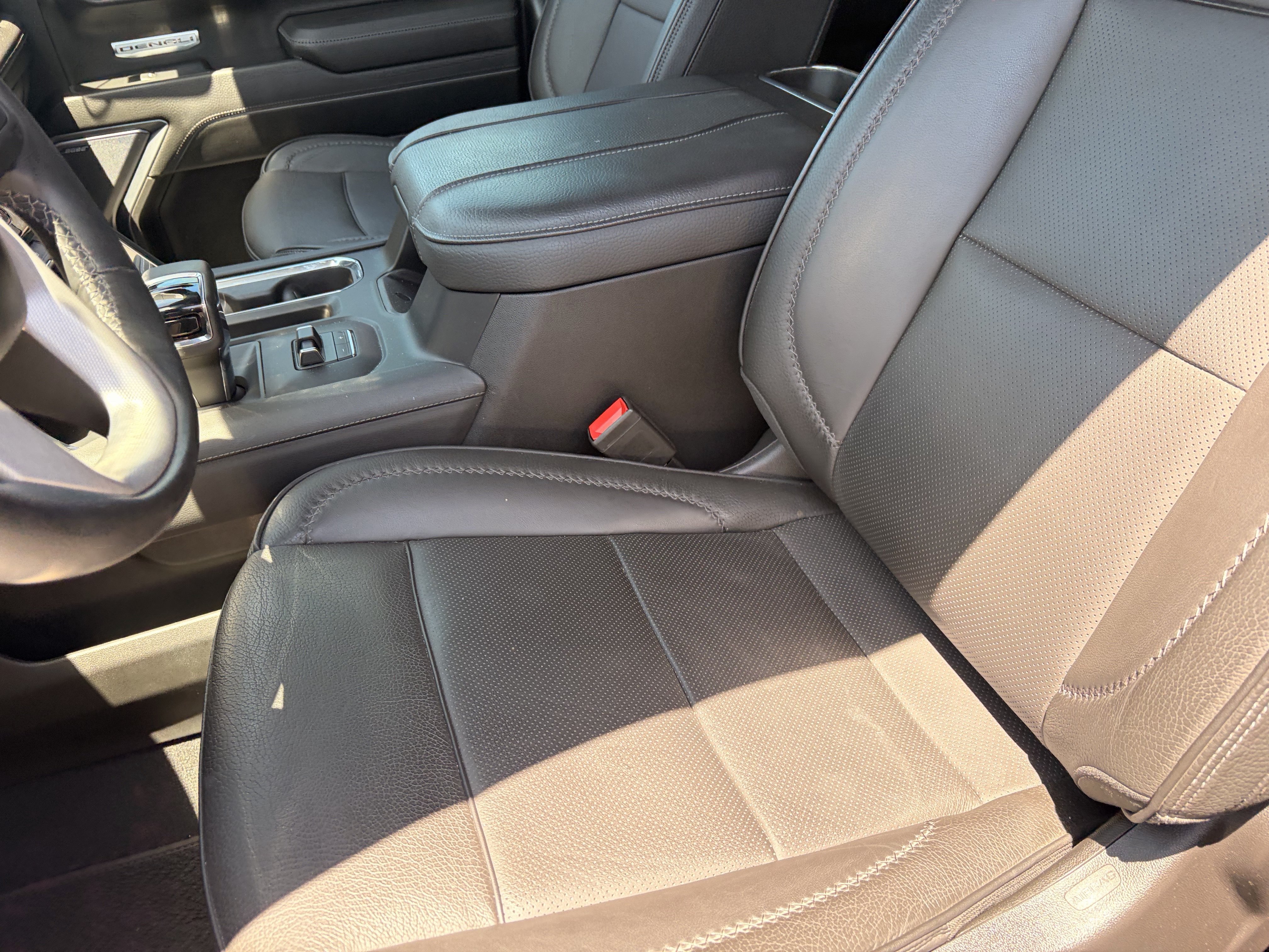 Used 2023 Summit White GMC Denali image 10