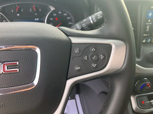 Used 2023 Red GMC SLT image 25
