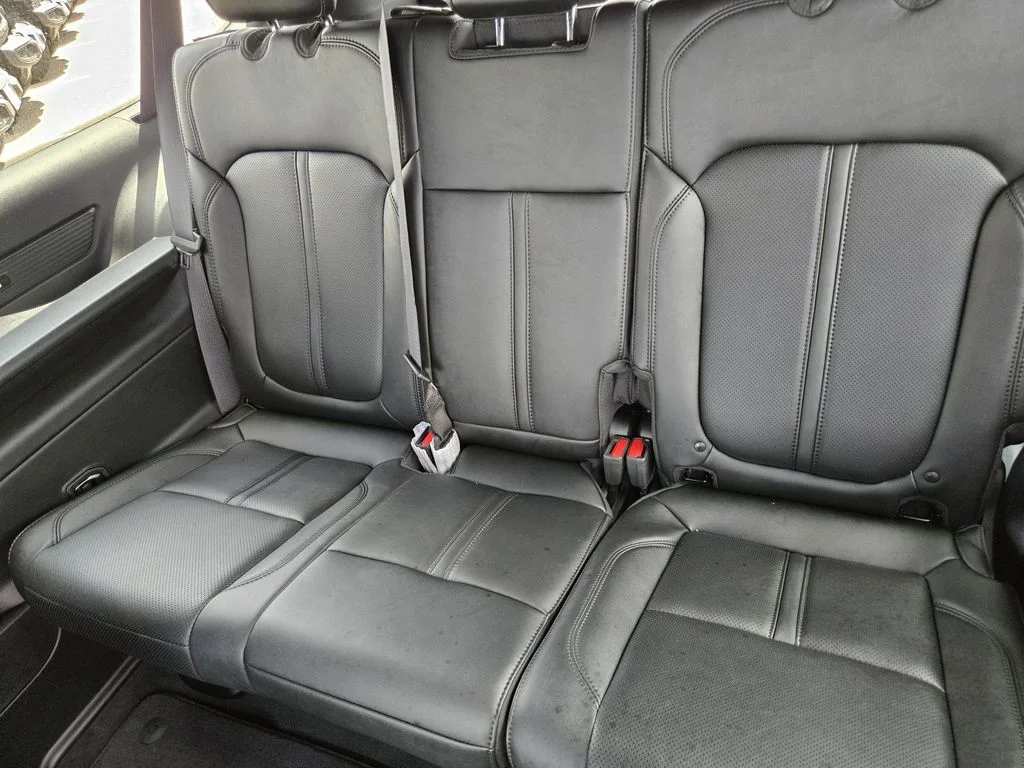 New 2026 Velvet Red Pearl-Coat Exterior Paint Jeep Limited Altitude image 16