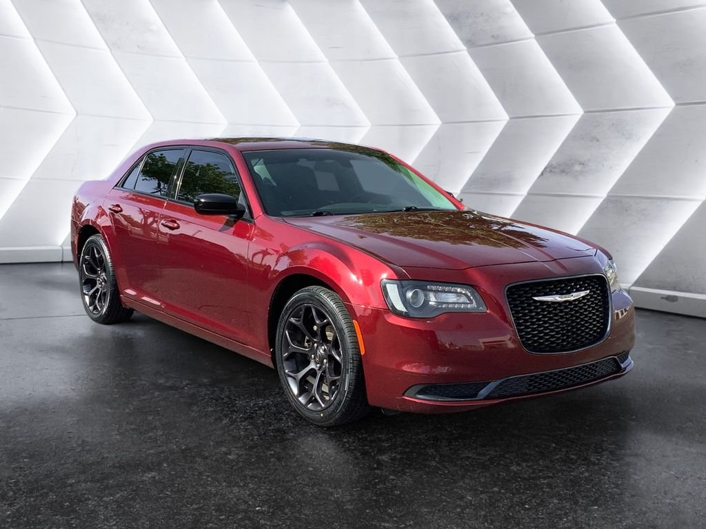 2019 Chrysler 300 Touring