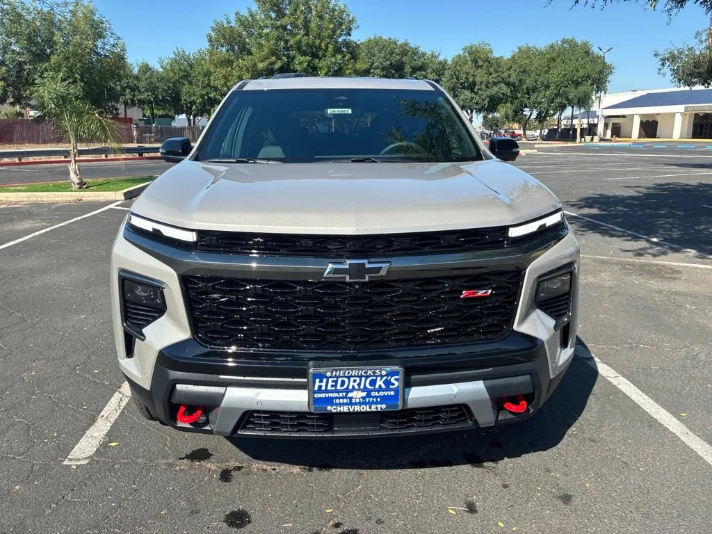 2026 Chevrolet Traverse Z71 - Photo 8