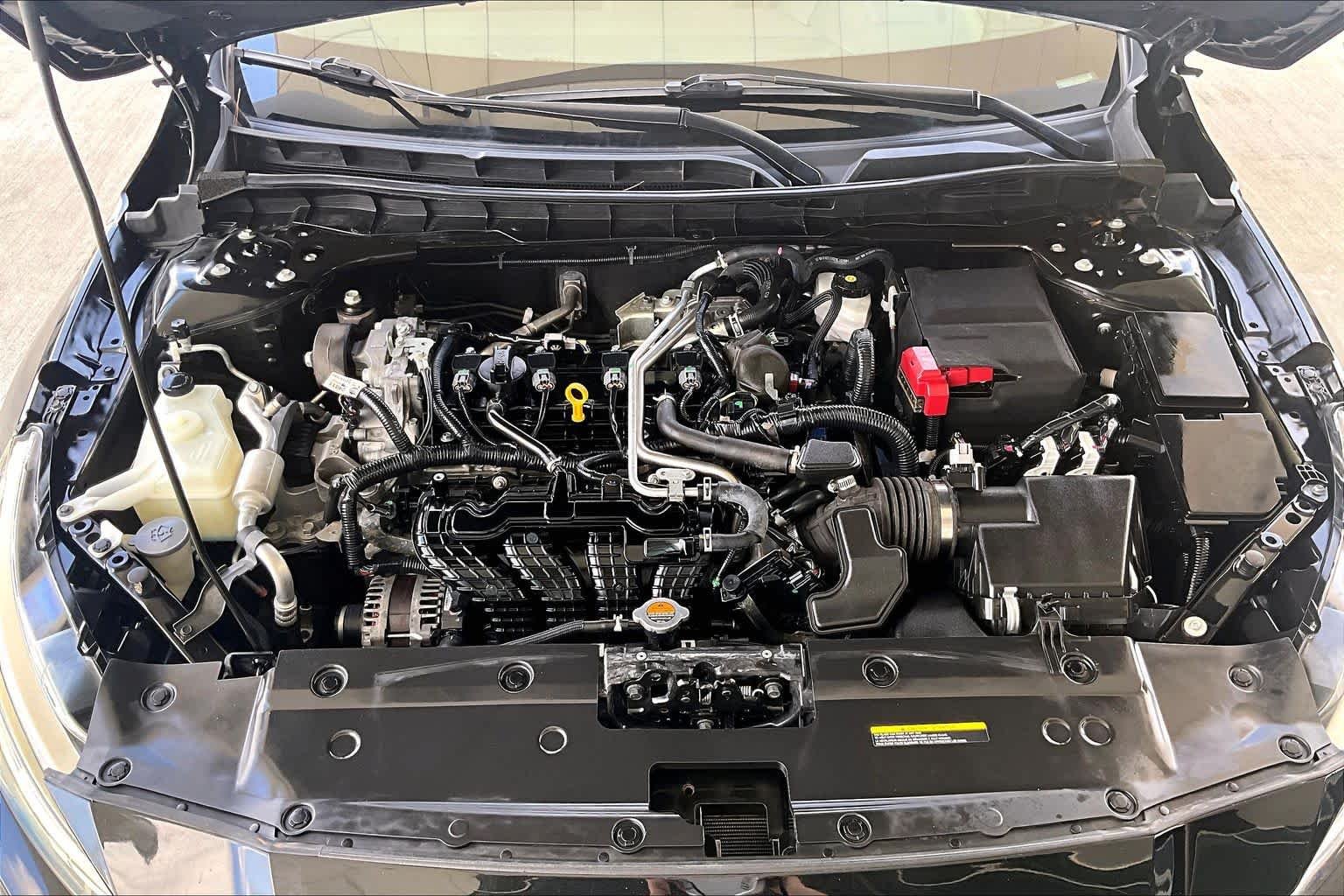 Used 2021 Super Black Nissan 2.5 SV image 27