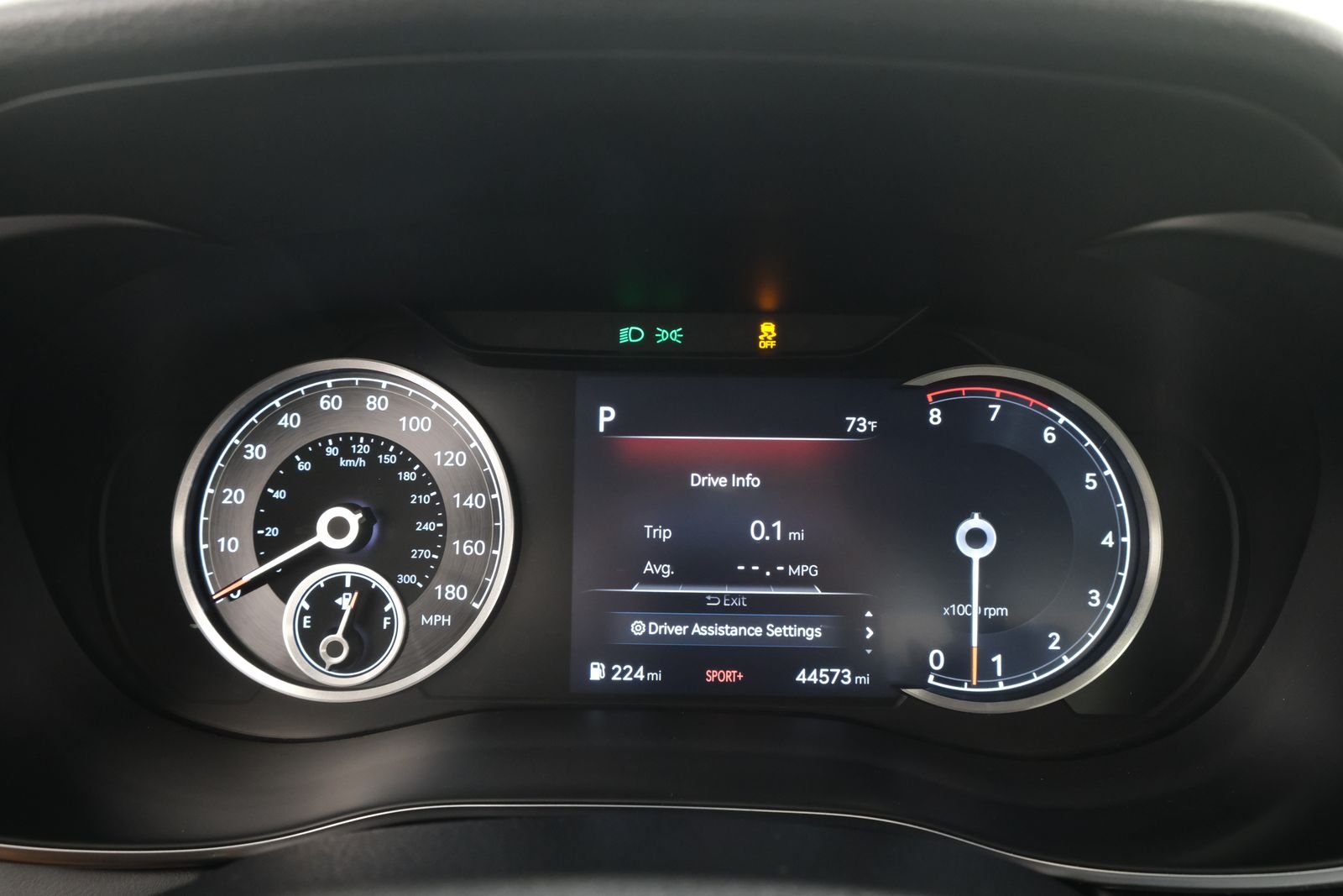 Used 2023 Alta White Genesis 3.3T image 18