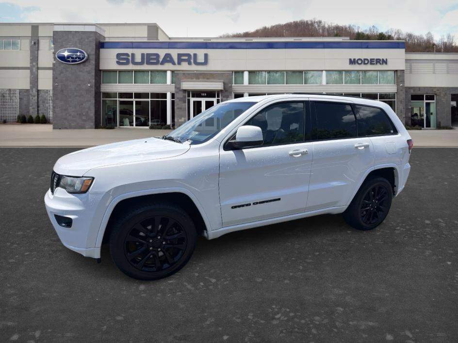 2018 Jeep Grand Cherokee Altitude 4WD's photo