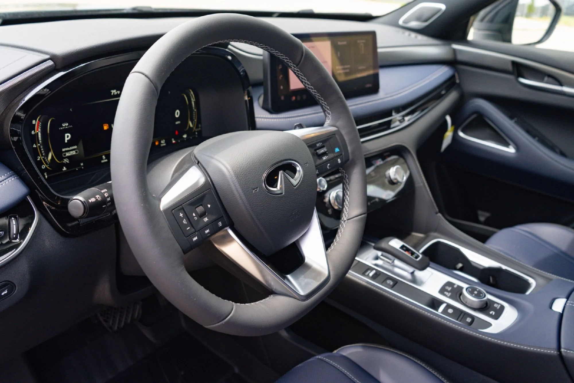 New 2027 MINERAL BLACK INFINITI Sport AWD image 7