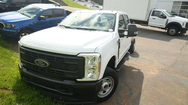 New 2026 White Ford XL image 2