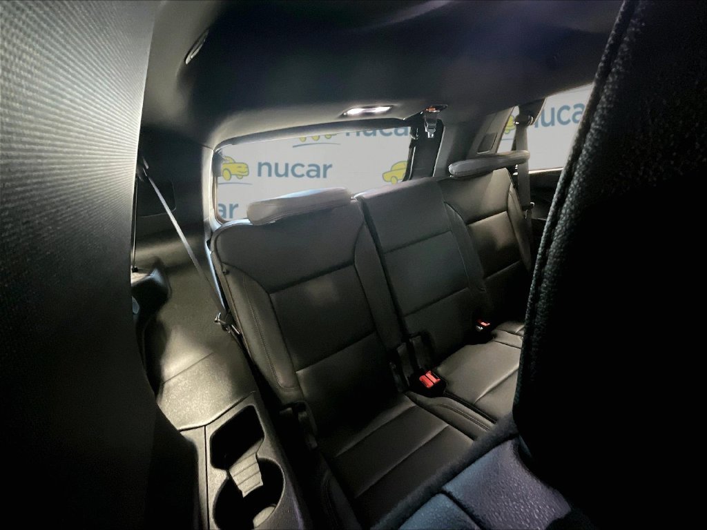 Used 2024 Beige Chevrolet High Country image 17
