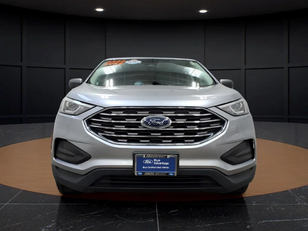 Certified Used 2022 Silver Metallic Ford SE image 2