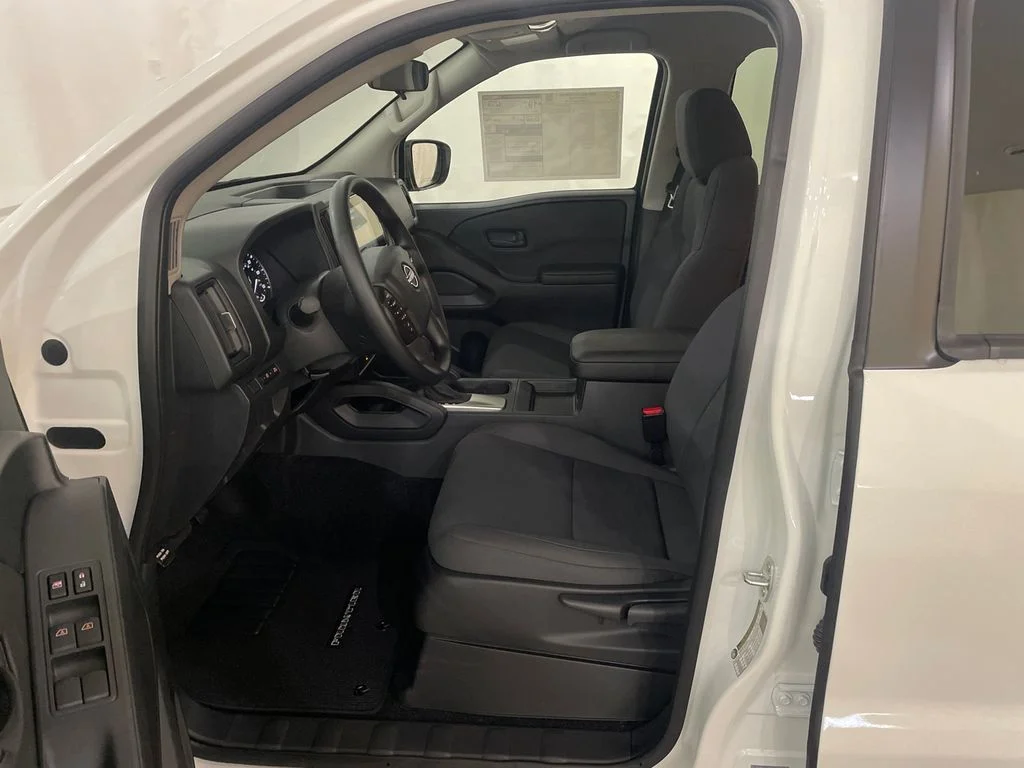 New 2026 Glacier White Nissan Crew Cab S image 11