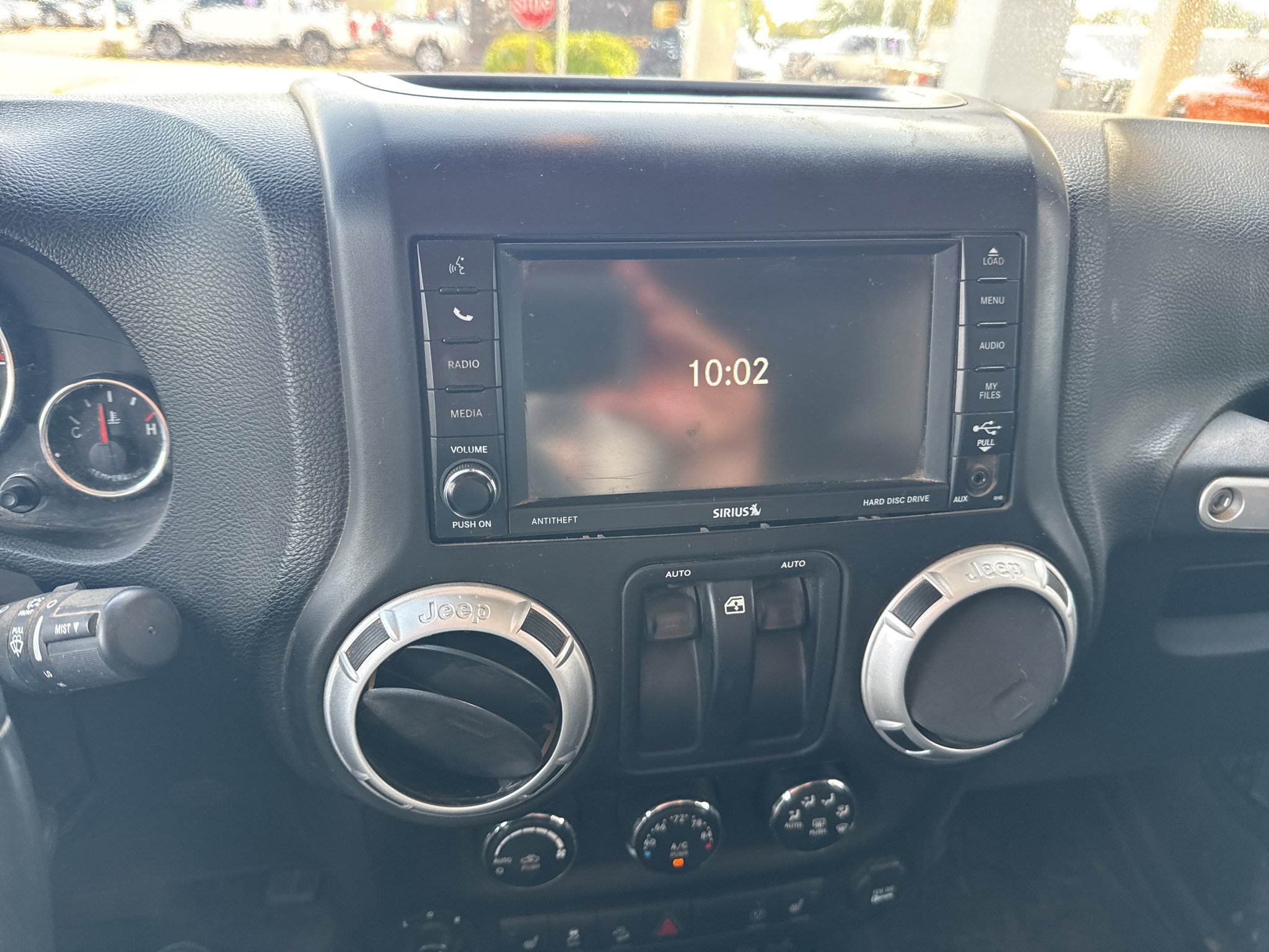 Used 2014 Anvil Clear Coat Jeep Rubicon X image 14
