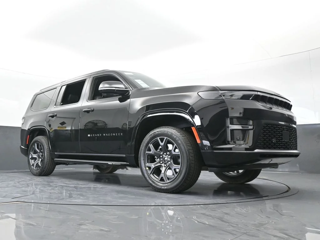 New 2026 High Gloss Black Exterior Paint Jeep Limited Altitude image 61