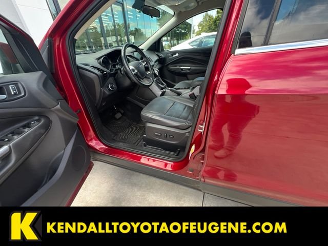 Used 2016 Red Ford SE image 5