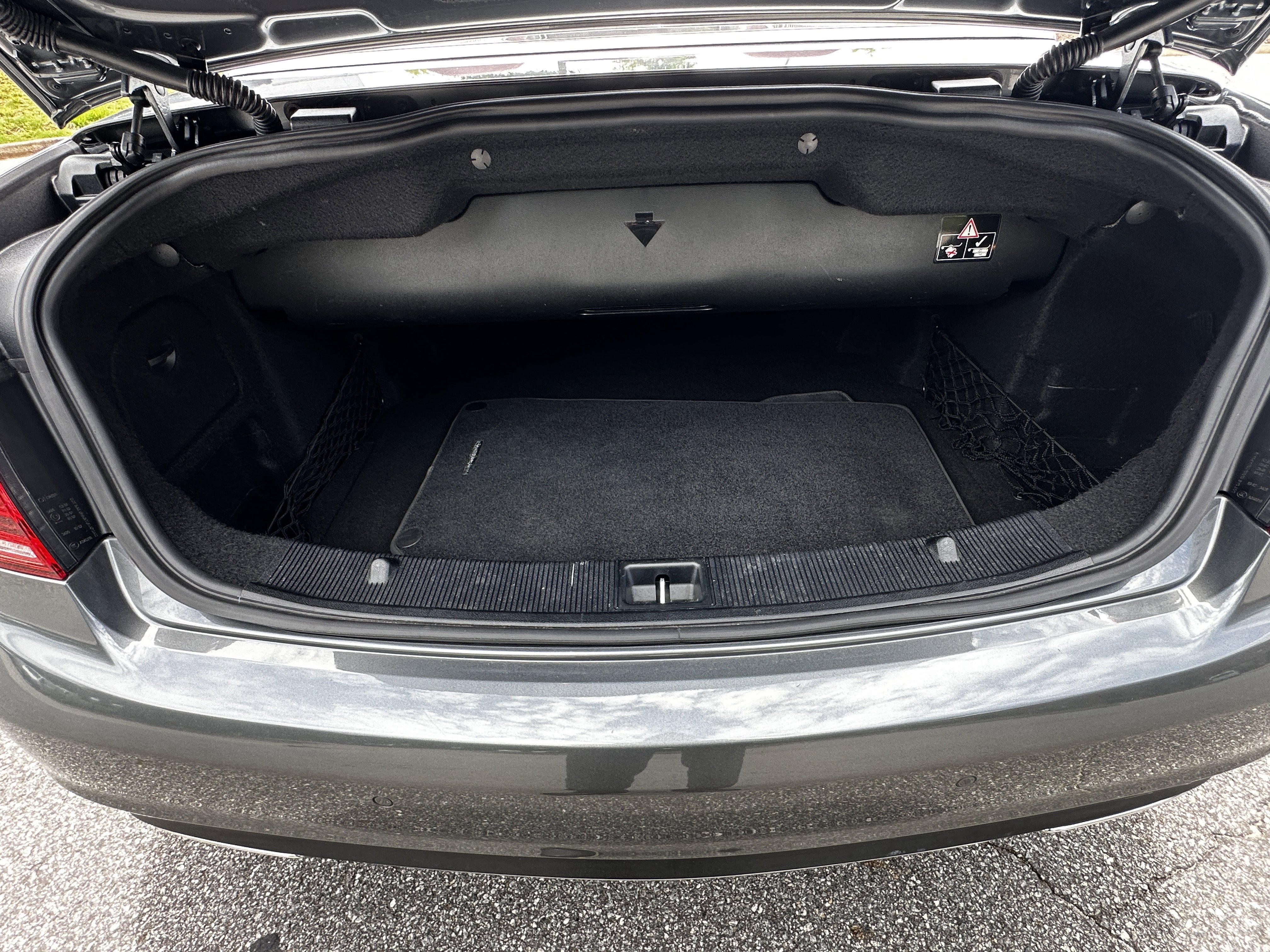 Used 2017 Gray Mercedes-Benz E 400 image 20