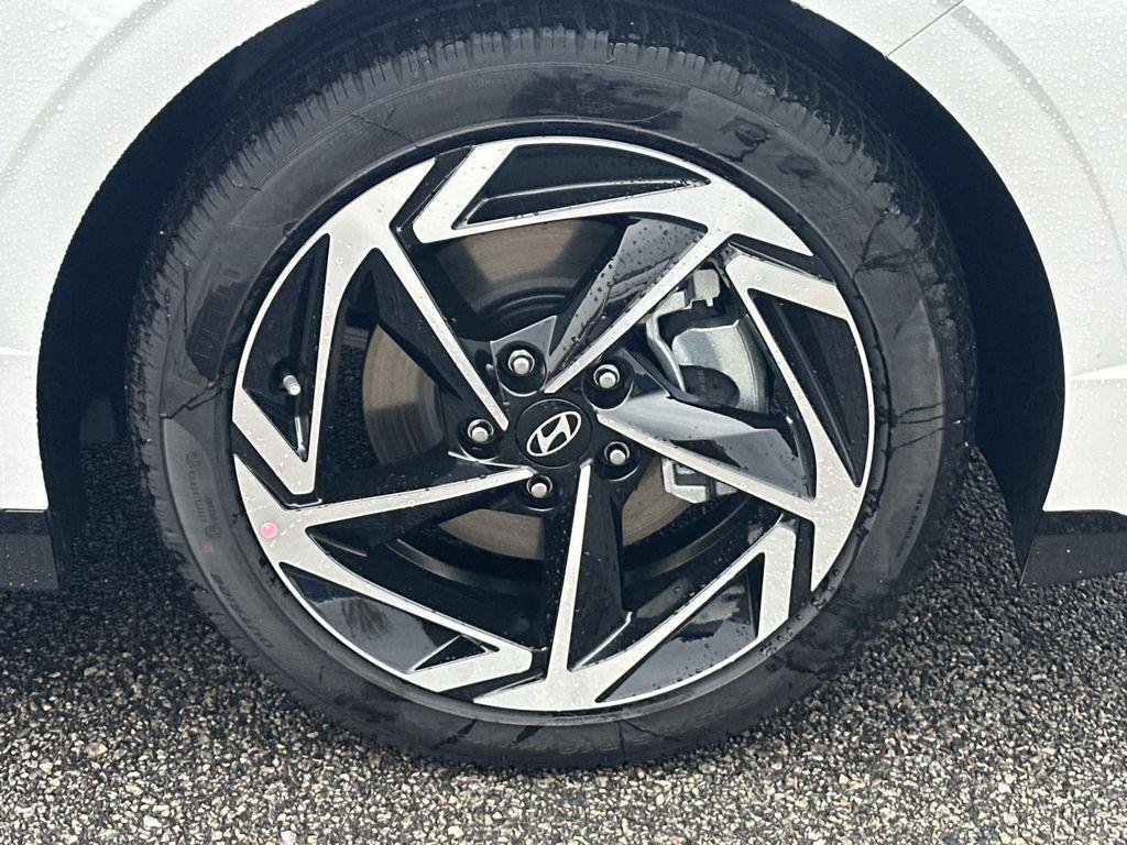 2026 Hyundai Sonata SEL - Photo 10