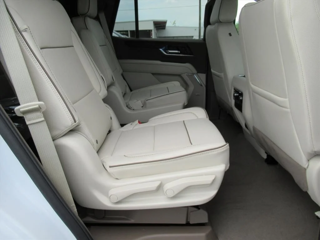 Used 2026 White GMC Denali image 32